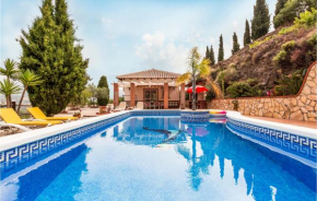 Nice home in Cómpeta with Outdoor swimming pool, WiFi and 2 Bedrooms